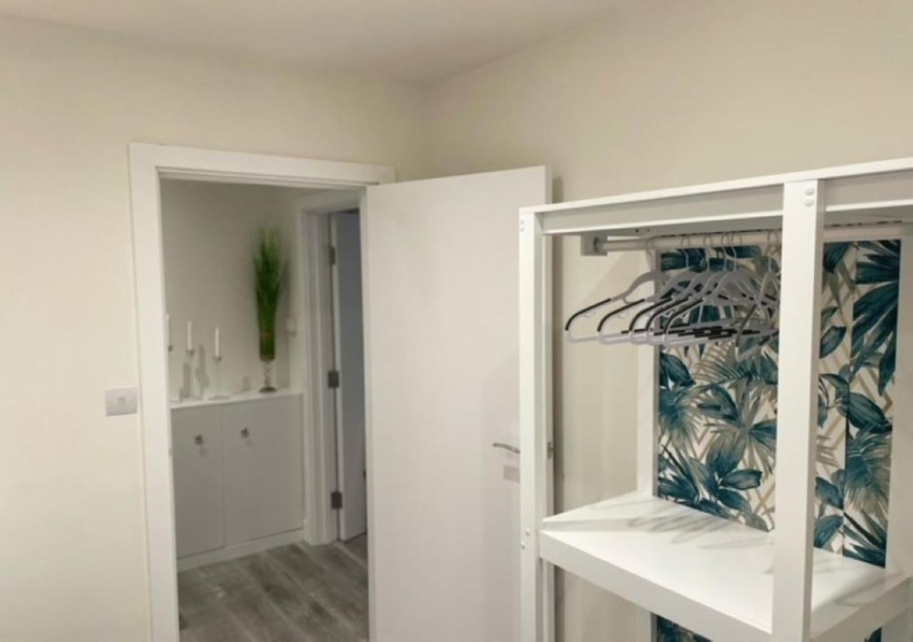 לונדון 2 Bedroom Serviced Apartment # מראה חיצוני תמונה